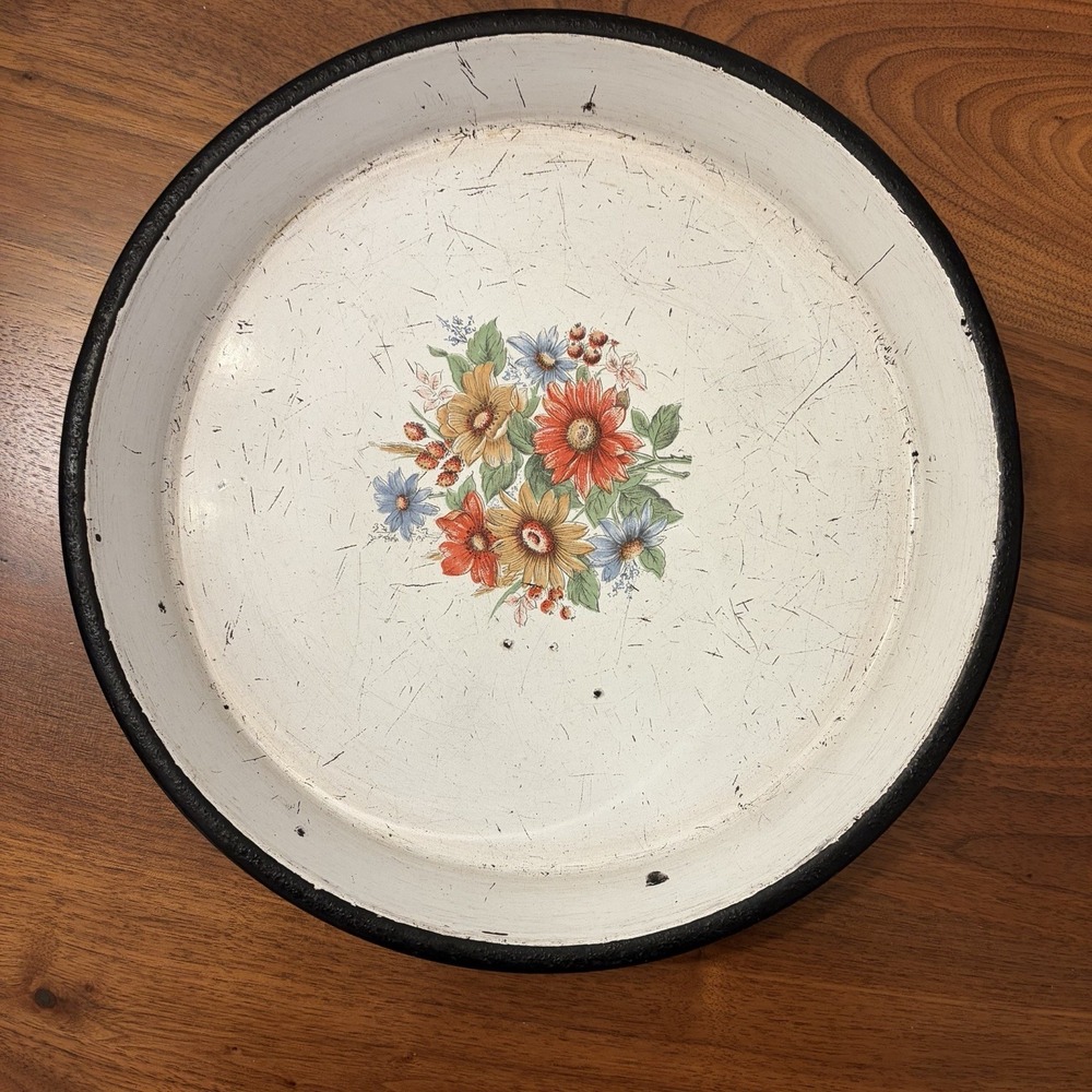 Vintage Metal Round Tray Floral Decor - Picture 2 of 7
